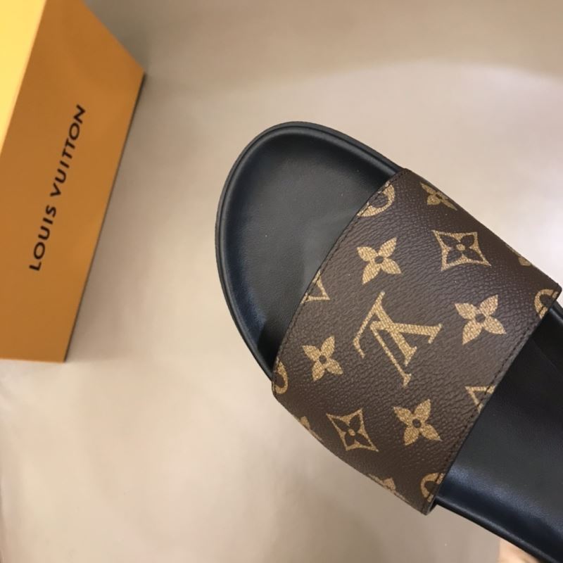 Louis Vuitton Slippers